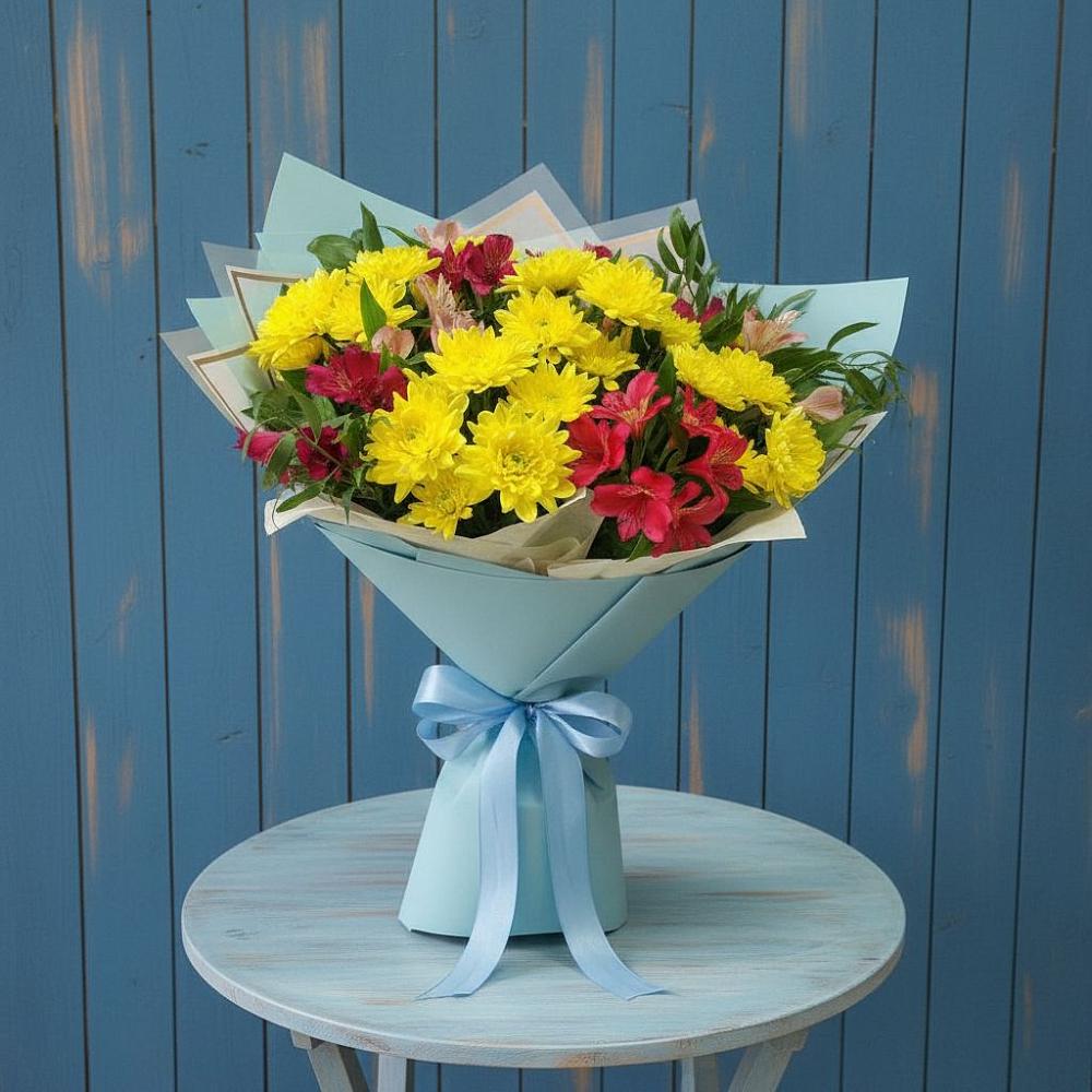 Букет цветов из: Альстромерии и Хризантемы в Удобный