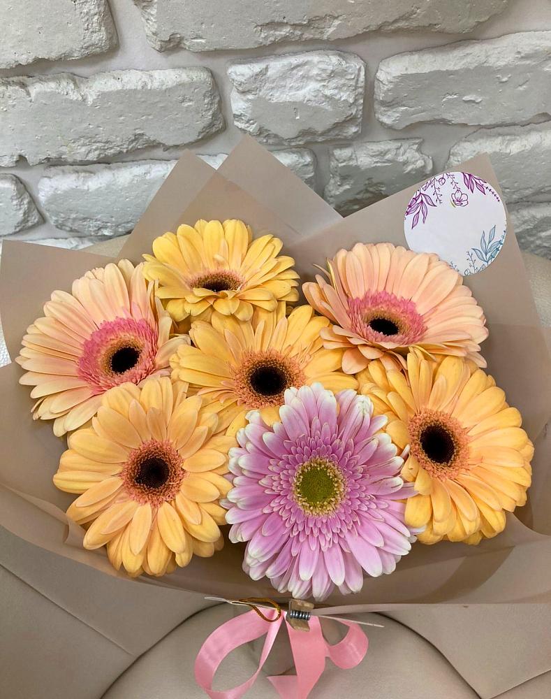 Букет цветов из: Герберы в Удобный