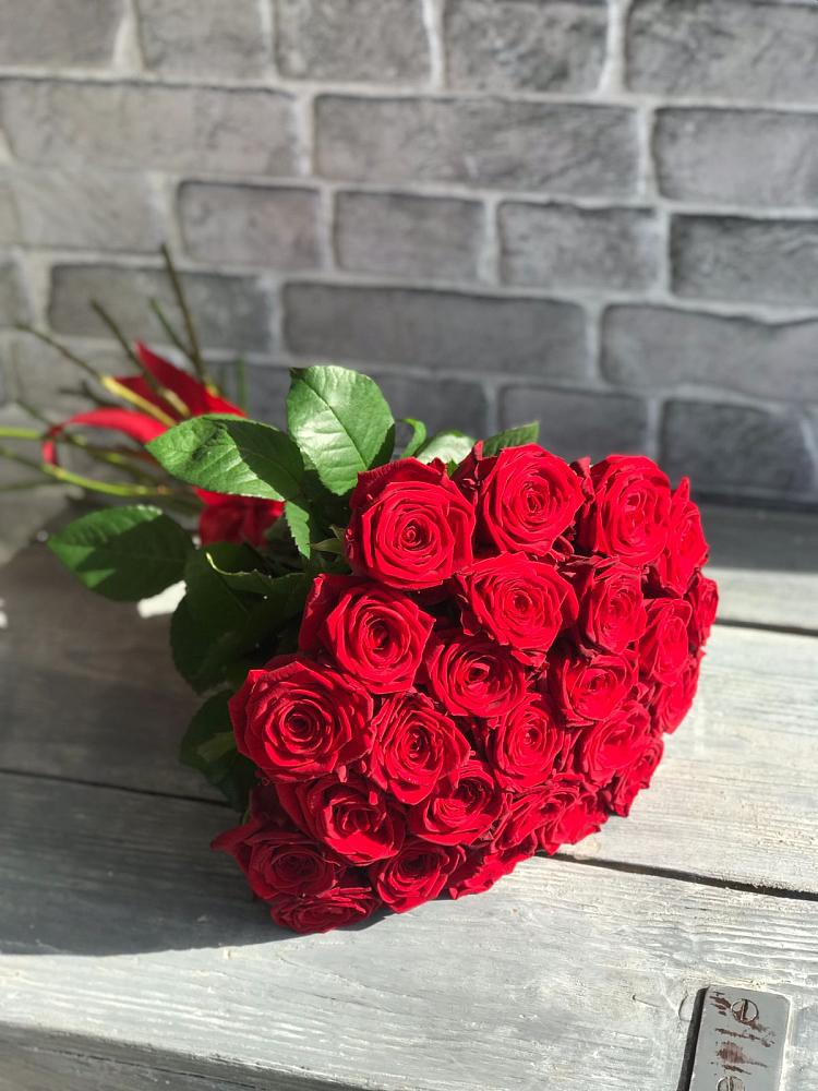 Букет Красные розы Фридом в Удобный