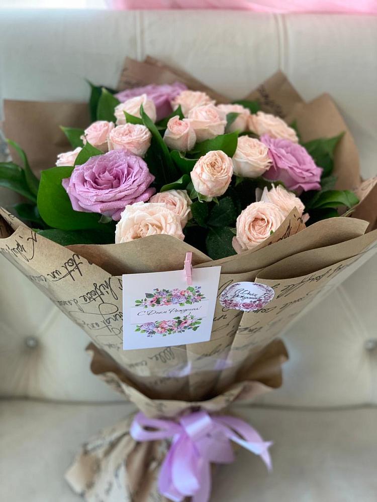 Букет цветов из: Розы в Удобный