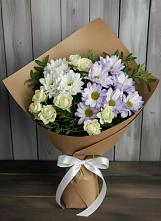 Букет цветов из:  Хризантемы и Розы в Удобный