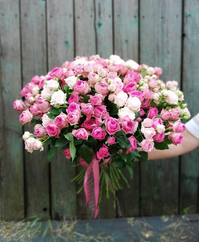 Букет Розовые кустовые розы Натали и Лав Лидия в Удобный