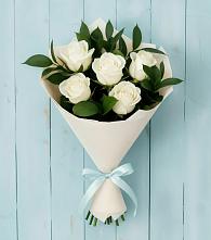 Букет цветов из:  Розы #REPLACE_PRED# Удобный