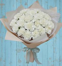Букет цветов из:  Гвоздики в Удобный