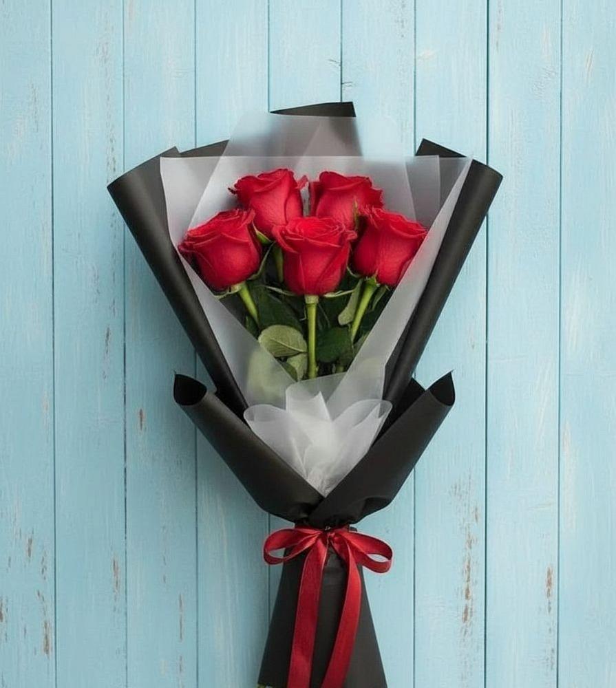 Букет цветов из: Розы в Удобный